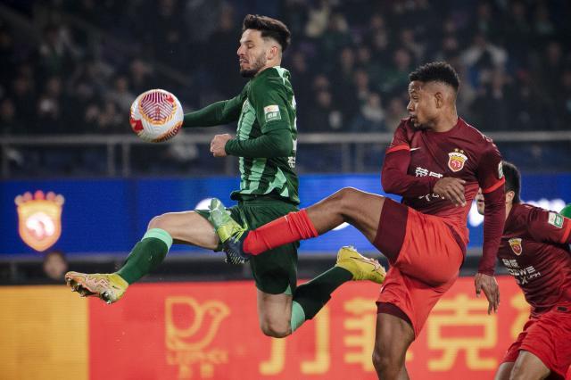 NBA直播-【中超】武磊屡失良机孙正傲染红 浙江队0比0海港