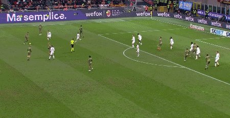 NBA篮球直播-【意甲】吉鲁头球制胜 AC米兰1比0都灵终结连败