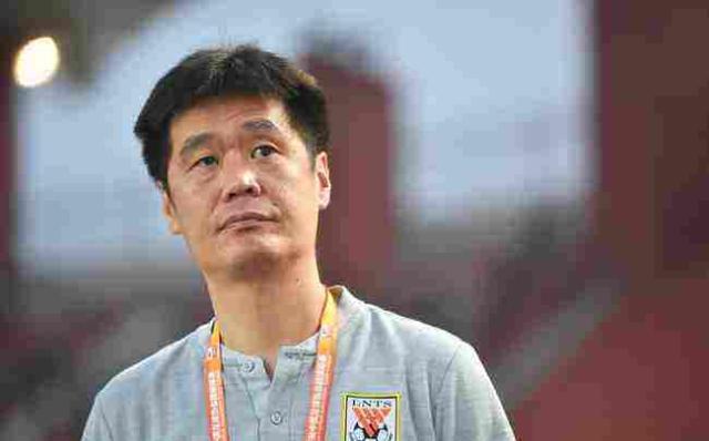 360直播-球迷妙语评李铁下课：铁在烧，火苗窜上九重霄